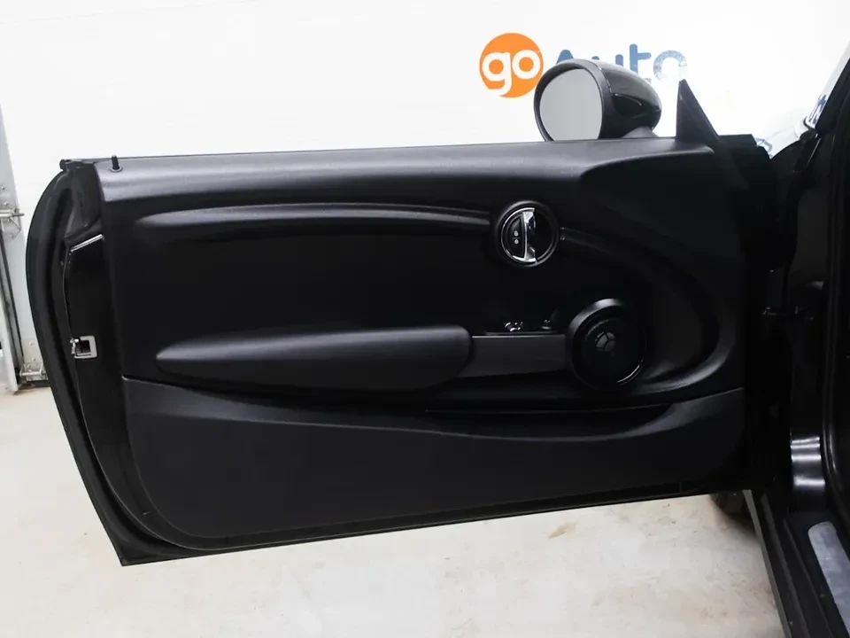 2019 Mini Mini 3rd Gen - Image 13 of 19