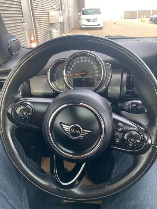 2019 Mini Mini 3rd Gen - Image 17 of 19