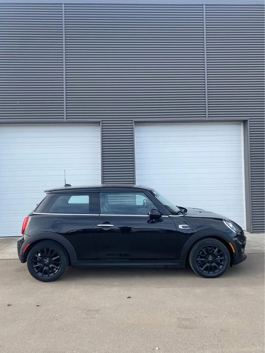 2019 Mini Mini 3rd Gen - Image 3 of 19
