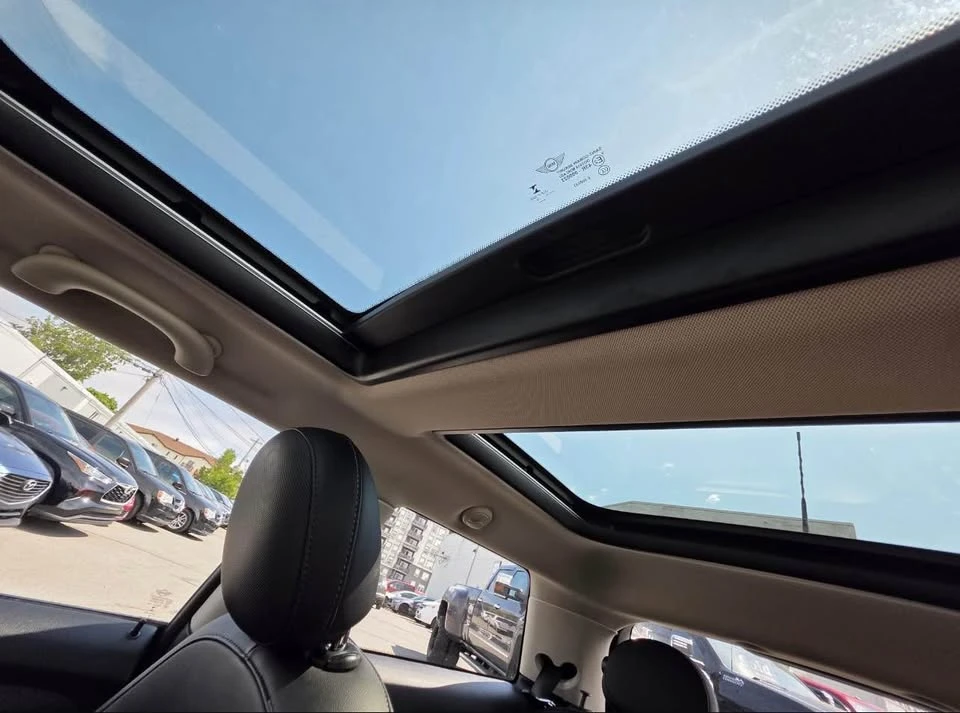 2019 Mini Mini 3rd Gen - Image 17 of 18
