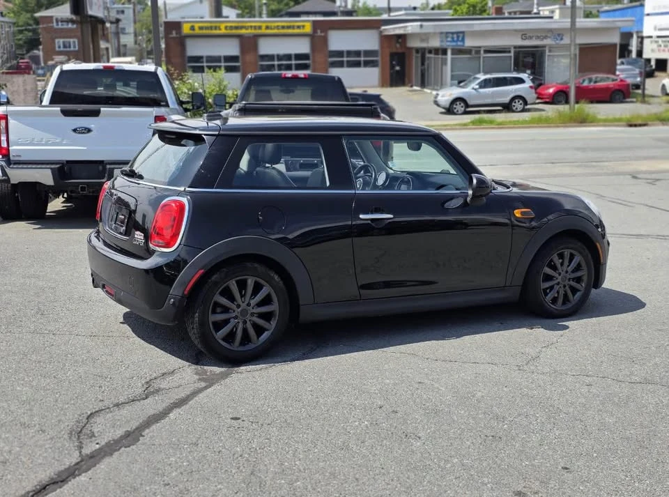 2019 Mini Mini 3rd Gen - Image 3 of 18