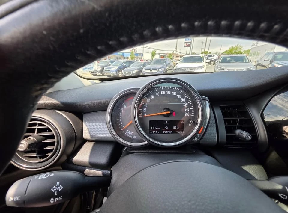 2019 Mini Mini 3rd Gen - Image 11 of 18