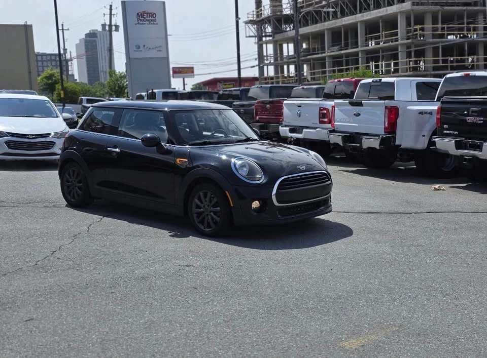 2019 Mini Mini 3rd Gen - Image 4 of 18