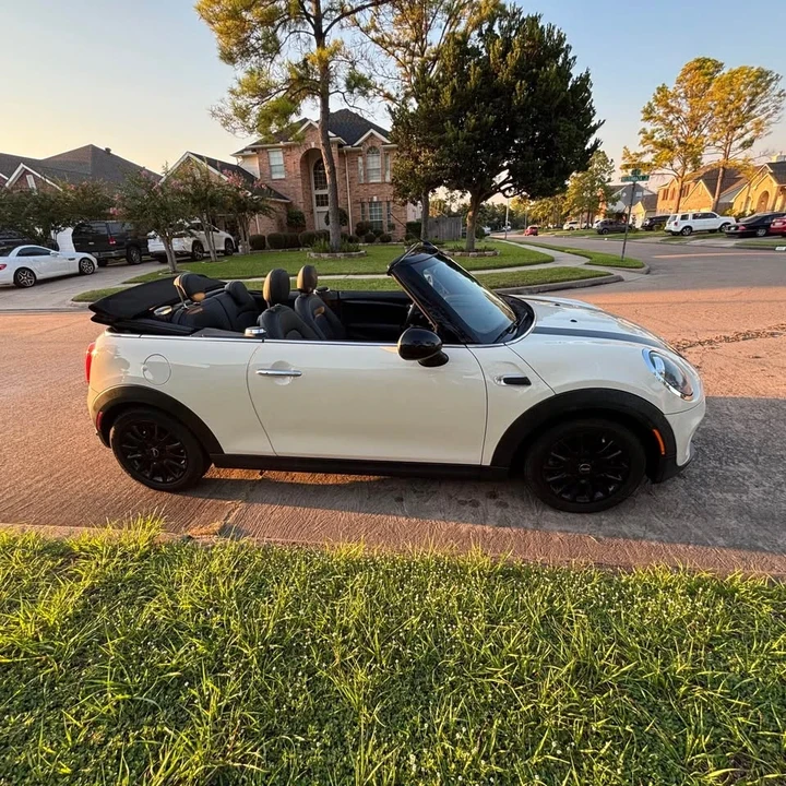 2019 Mini Mini 3rd Gen - Image 9 of 9