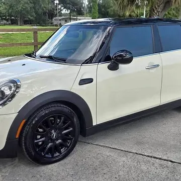 2019 MINI Cooper Cooper Hatchback 4D