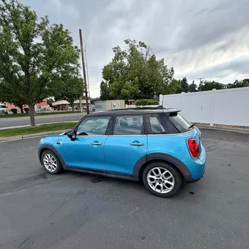 2019 MINI Cooper Cooper Hatchback 4D