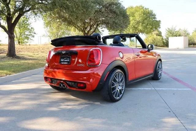 2019 Mini Mini 3rd Gen - Image 4 of 10