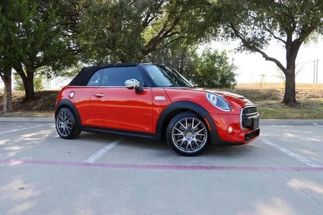 2019 Mini Mini 3rd Gen - Image 5 of 10