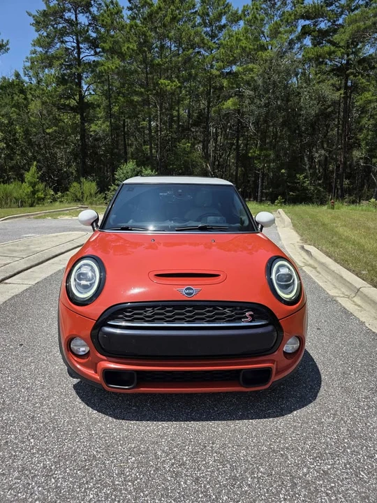 2019 Mini Mini 3rd Gen - Image 2 of 9