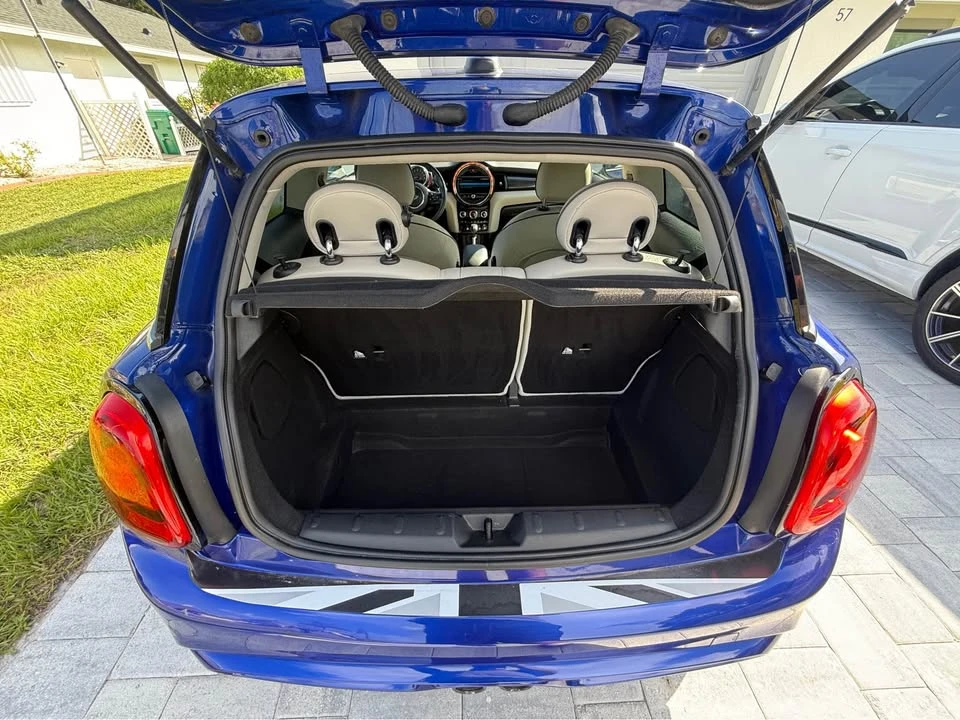 2019 Mini Mini 3rd Gen - Image 4 of 7