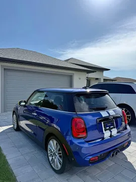 2019 MINI Cooper S Hatchback 2D