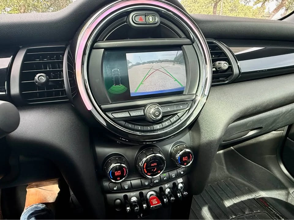 2019 Mini Mini 3rd Gen - Image 10 of 12