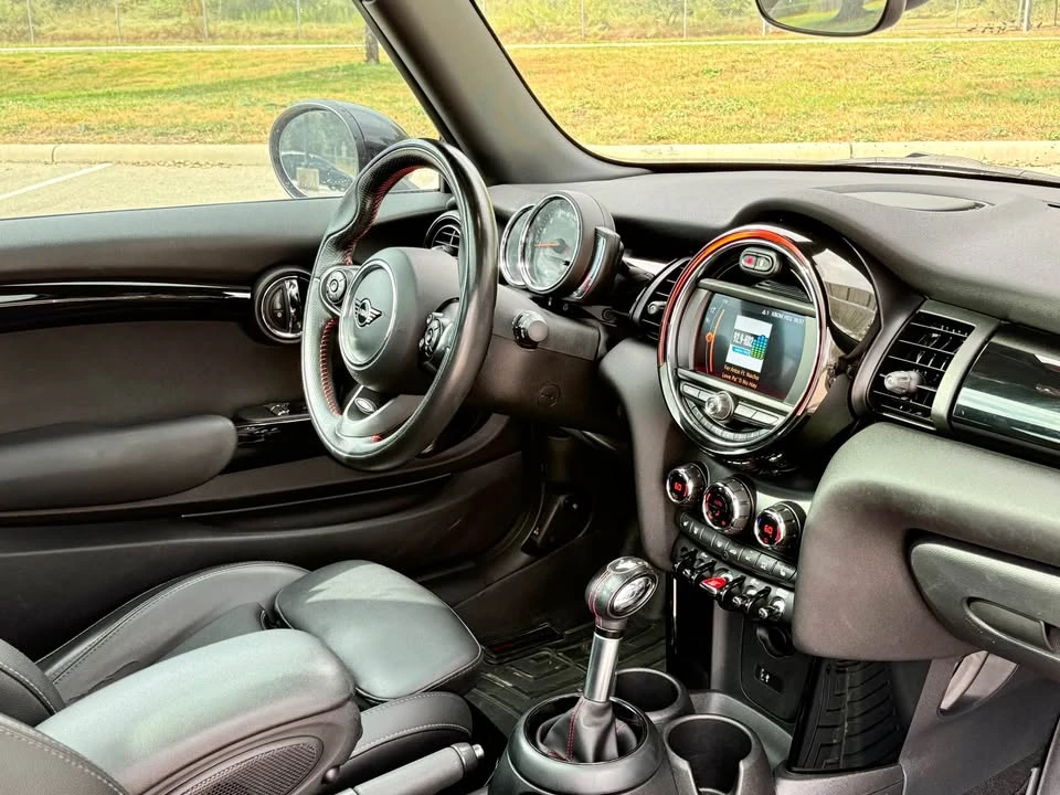 2019 Mini Mini 3rd Gen - Image 5 of 12