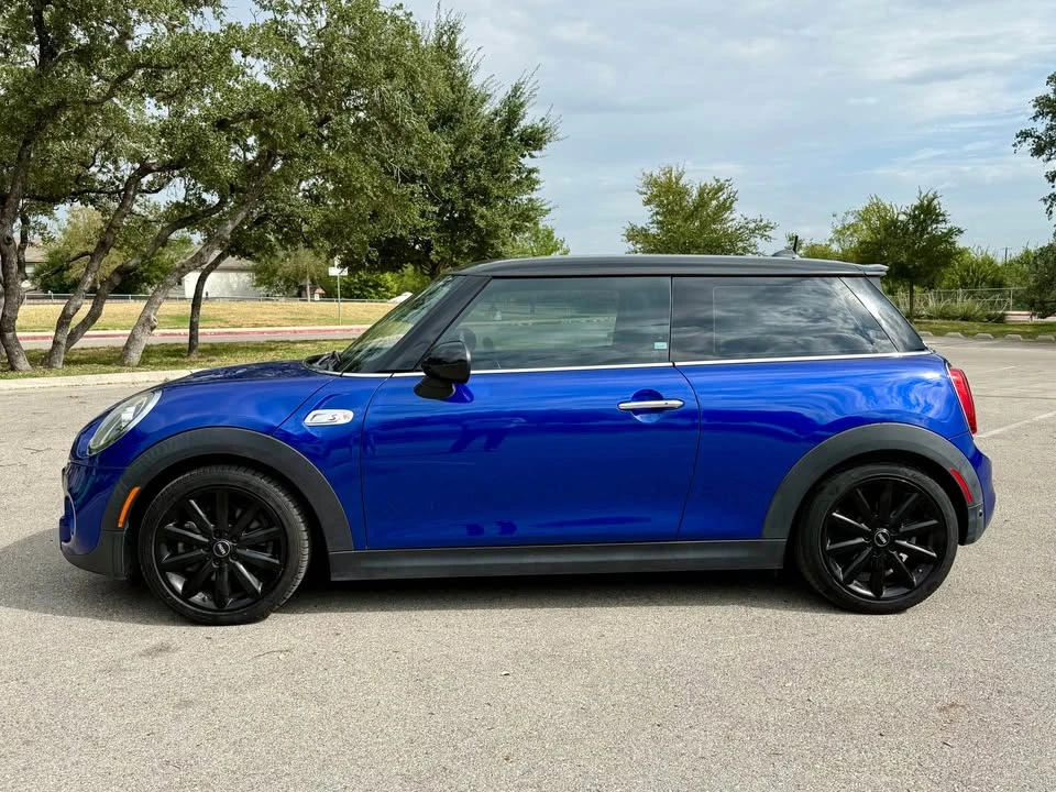 2019 Mini Mini 3rd Gen - Image 4 of 12