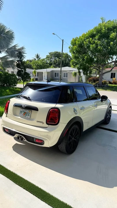 2019 Mini Mini 3rd Gen - Image 4 of 10