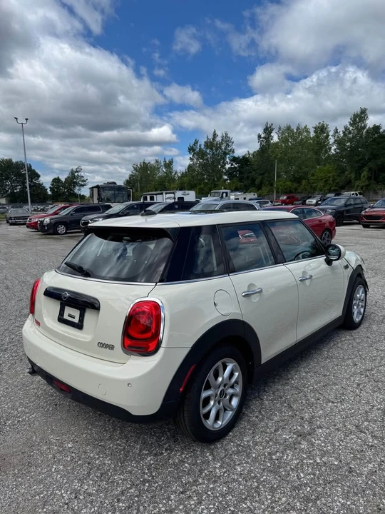 2019 Mini Mini 3rd Gen - Image 8 of 11