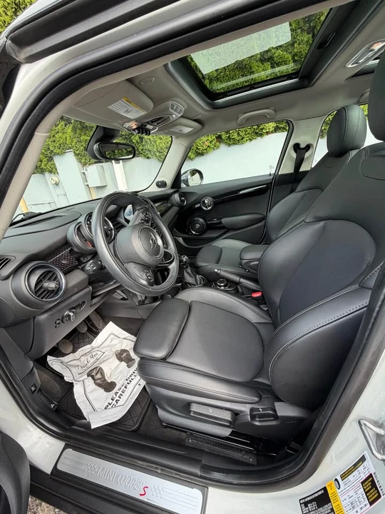 2019 Mini Mini 3rd Gen - Image 6 of 8