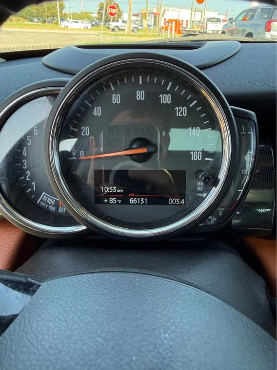2019 Mini Mini 3rd Gen - Image 8 of 10