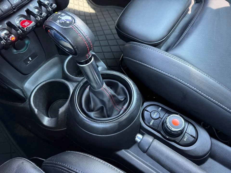 2019 Mini Mini 3rd Gen - Image 9 of 16
