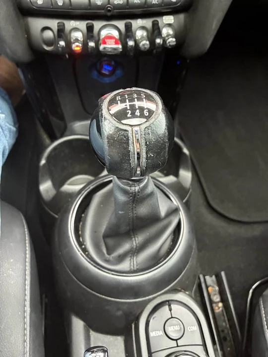 2019 Mini Mini 3rd Gen - Image 14 of 15