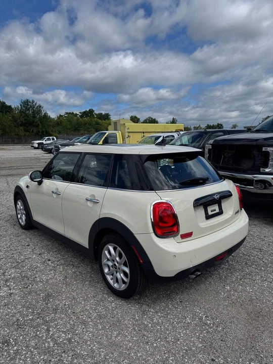 2019 Mini Mini 3rd Gen - Image 4 of 11