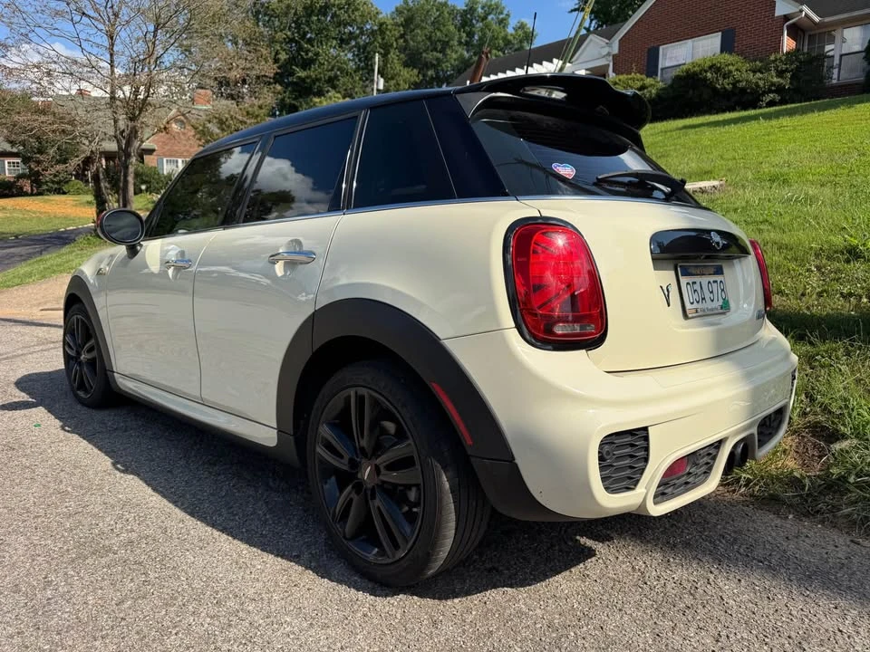 2019 Mini Mini 3rd Gen - Image 3 of 16