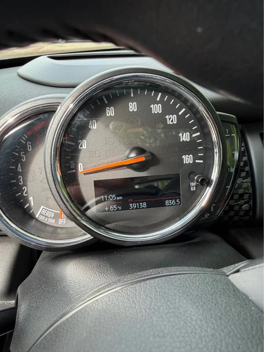 2019 Mini Mini 3rd Gen - Image 8 of 8