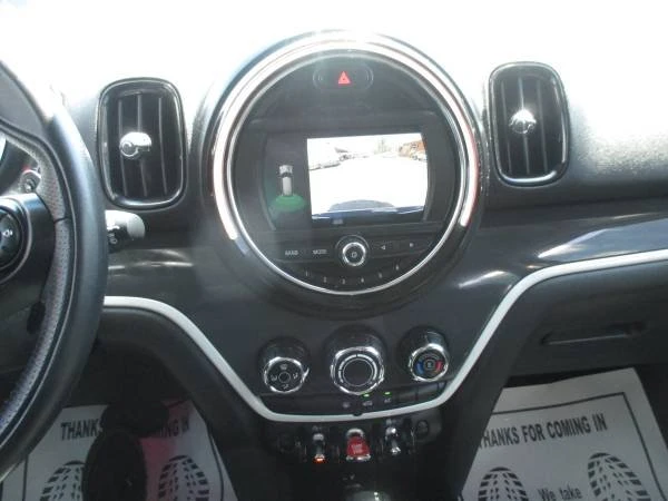 2019 Mini Mini Cooper S 3rd Gen - Image 17 of 19