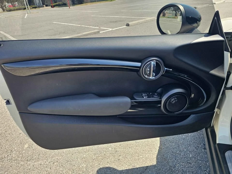 2019 Mini Coupe & Roadster - Image 13 of 20