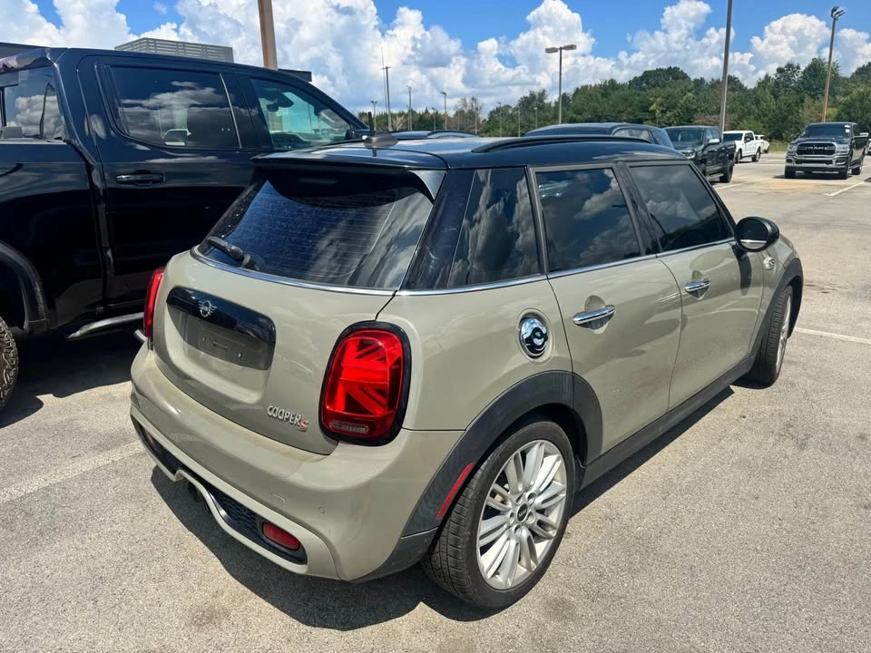 2019 Mini Coupe & Roadster - Image 4 of 12