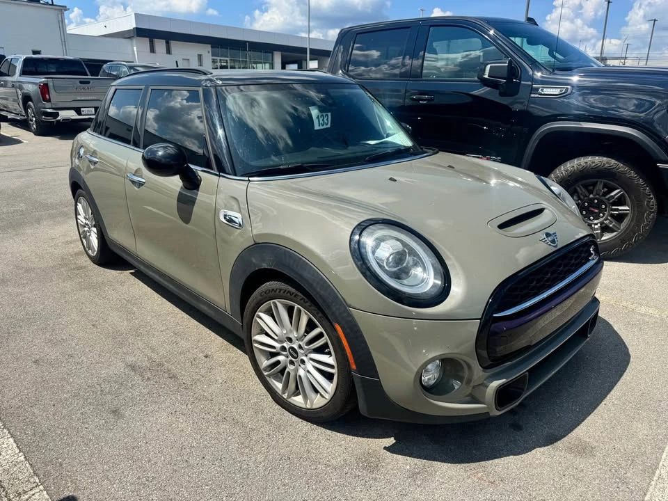 2019 Mini Coupe & Roadster - Image 3 of 12