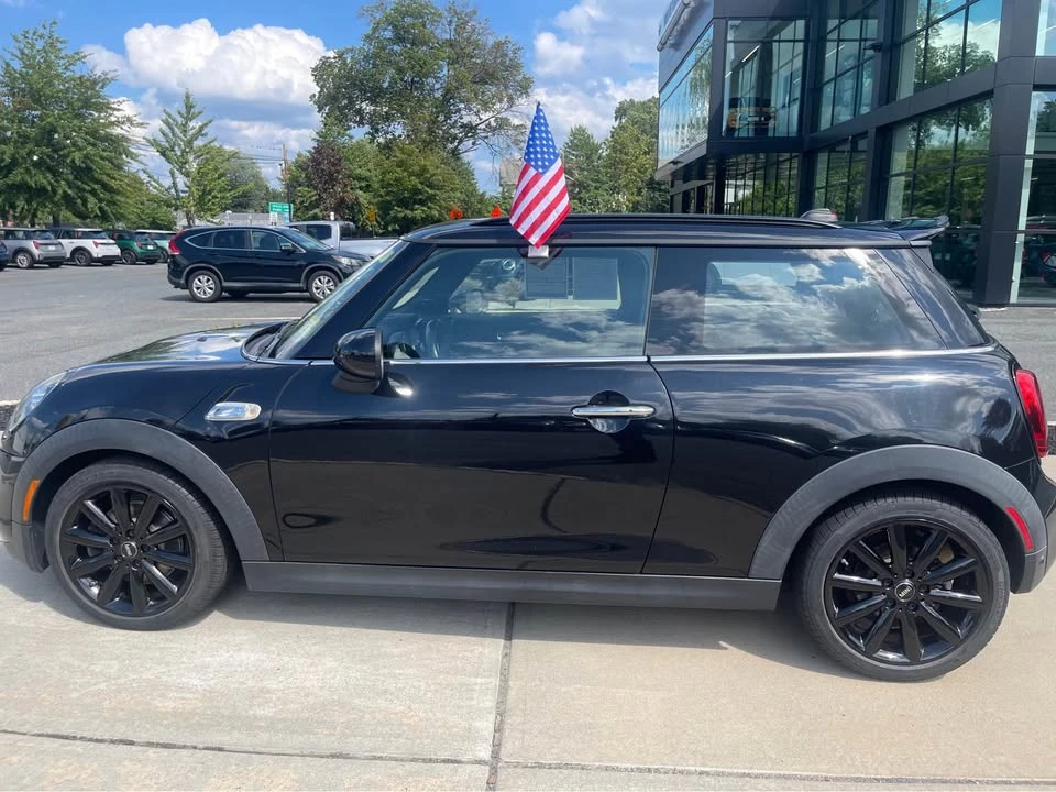 2019 Mini Mini Cooper S 3rd Gen - Image 10 of 13