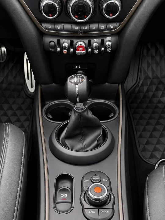 2019 Mini Countryman 2nd Gen - Image 14 of 20
