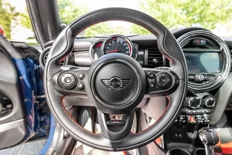 2019 Mini Modern Mini - Image 8 of 8