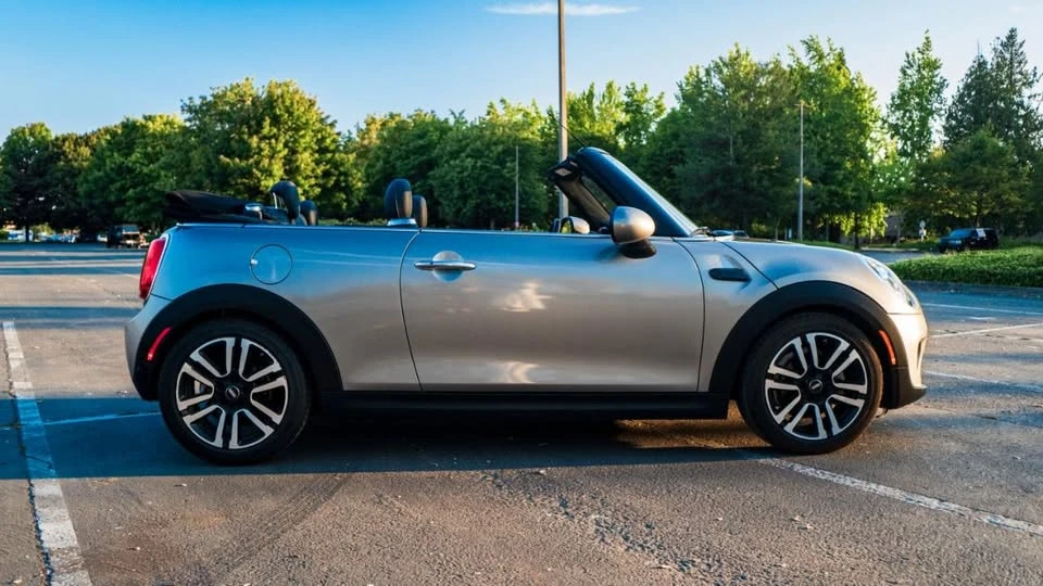 2019 Mini Coupe & Roadster - Image 5 of 20