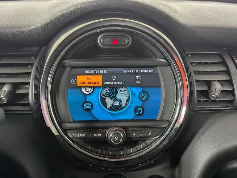 2019 Mini Mini Cooper S 3rd Gen - Image 16 of 20