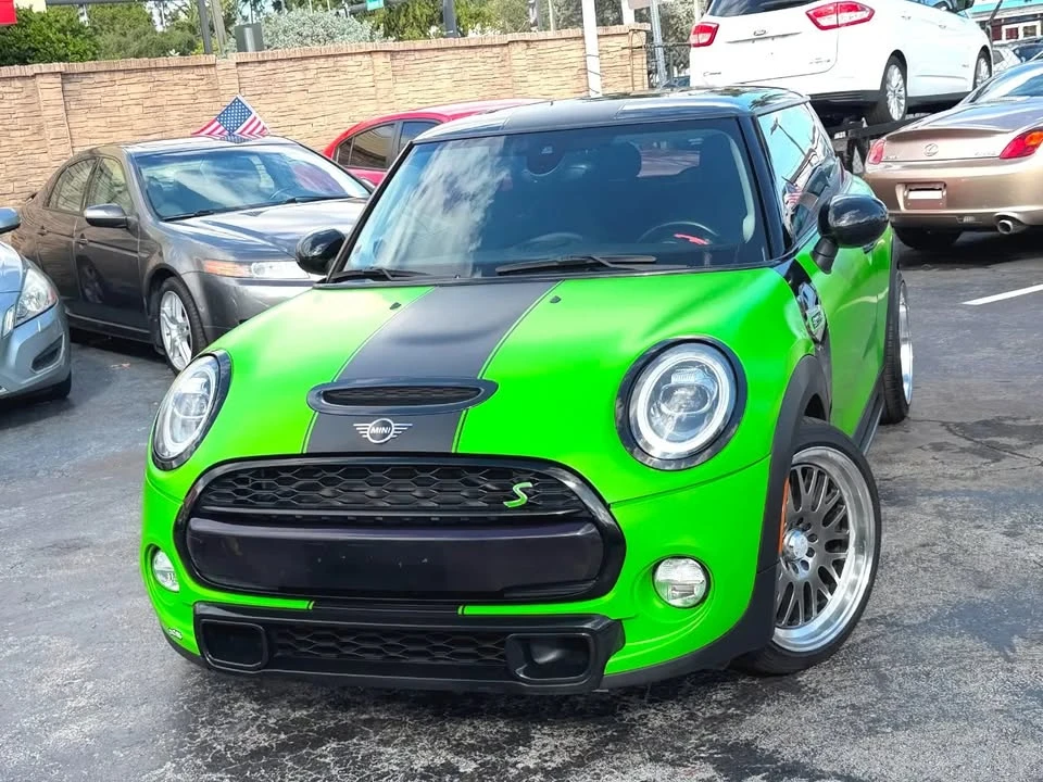 2019 Mini Mini Cooper S 3rd Gen - Image 3 of 18