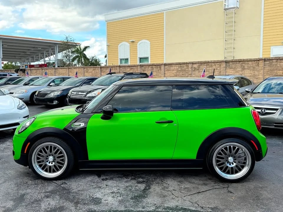 2019 Mini Mini Cooper S 3rd Gen - Image 5 of 18