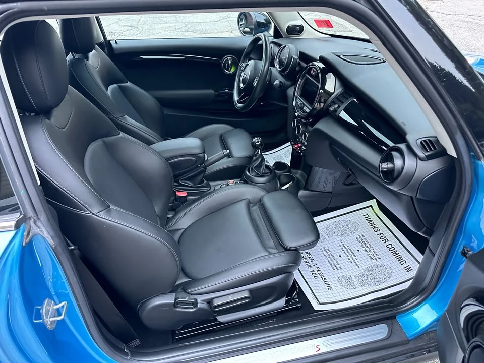 2019 Mini Mini Cooper S 3rd Gen - Image 9 of 20