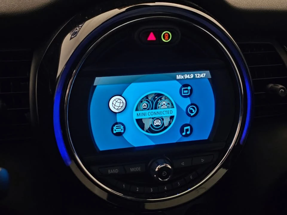2019 Mini Mini Cooper S 3rd Gen - Image 14 of 20