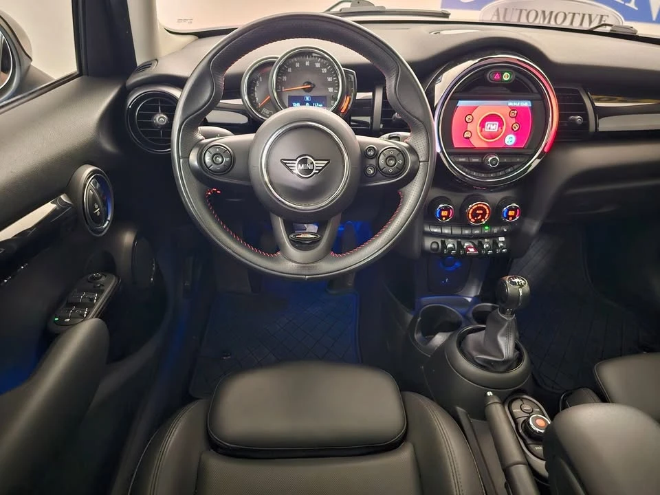 2019 Mini Mini Cooper S 3rd Gen - Image 8 of 20