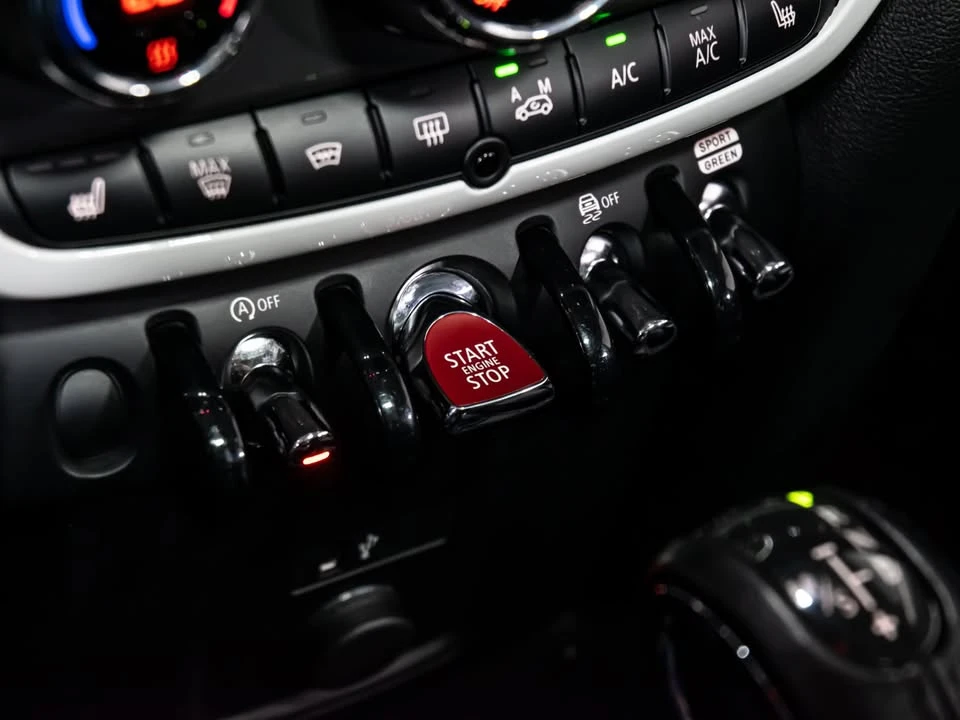 2019 Mini Countryman 2nd Gen - Image 16 of 20