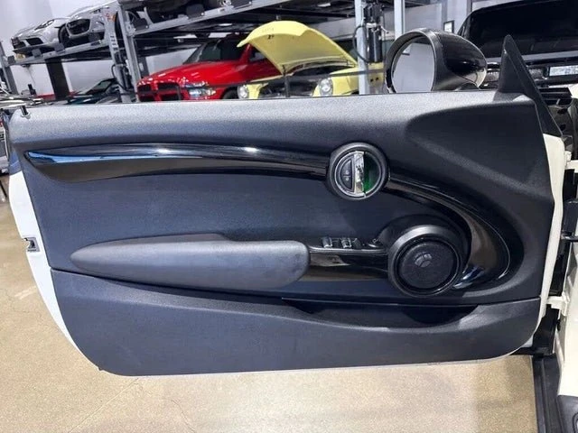 2019 Mini Mini Cooper S 3rd Gen - Image 11 of 20
