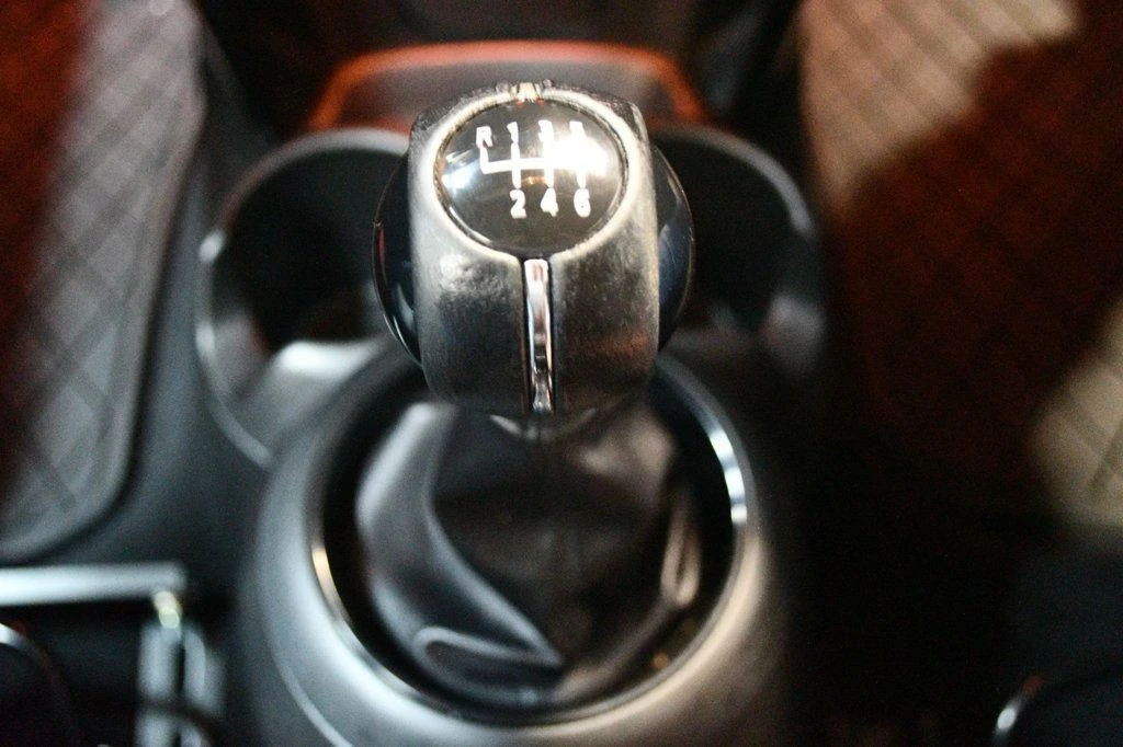 2019 Mini Mini Cooper S 3rd Gen - Image 7 of 12