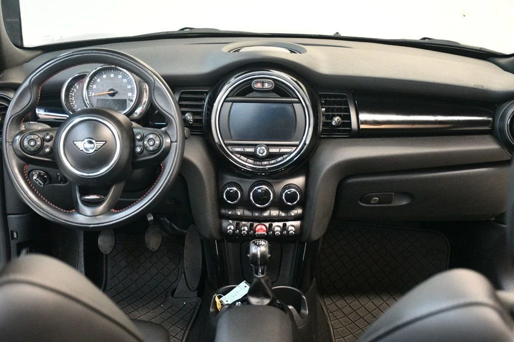 2019 Mini Mini Cooper S 3rd Gen - Image 5 of 12