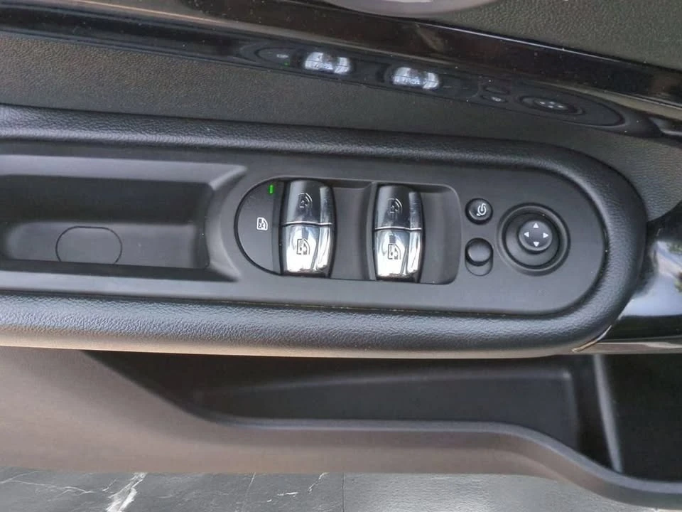 2019 Mini Countryman 2nd Gen - Image 16 of 20