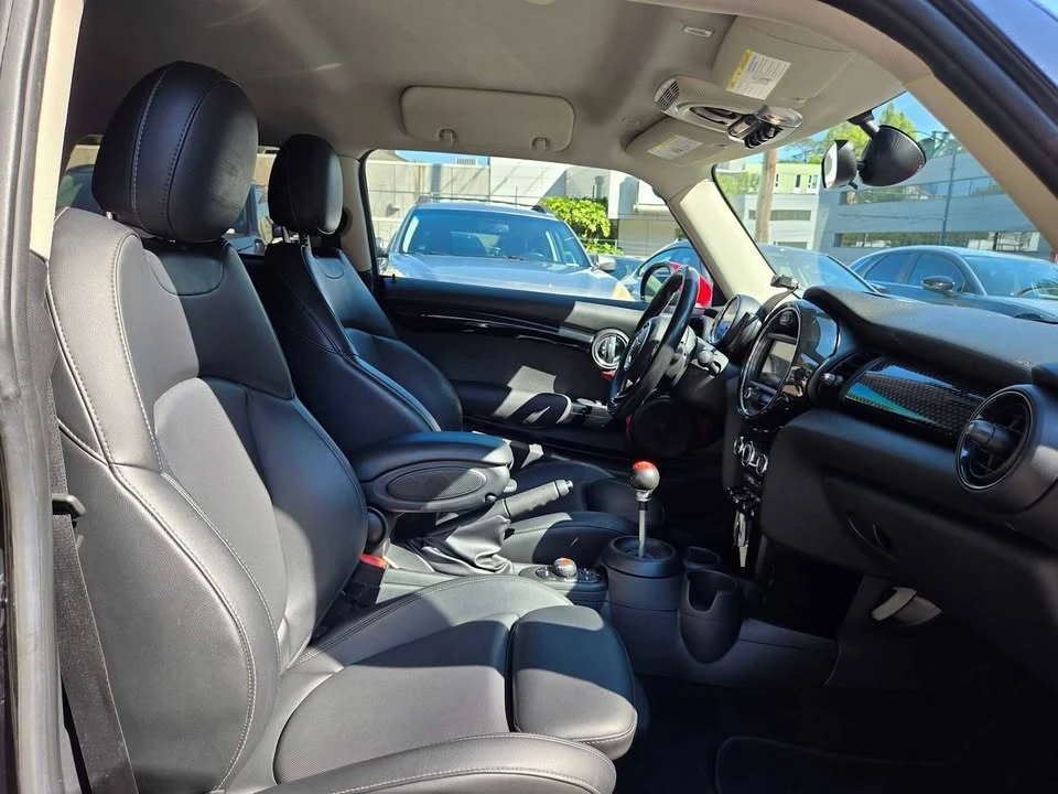 2019 Mini Mini Cooper S 3rd Gen - Image 5 of 8