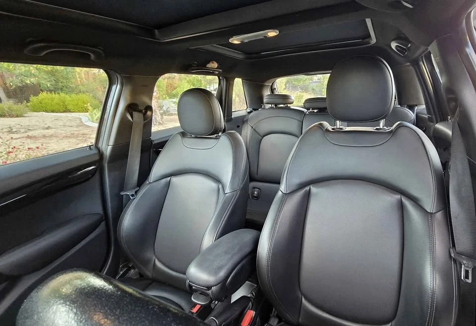 2019 Mini Mini Cooper S 3rd Gen - Image 8 of 12