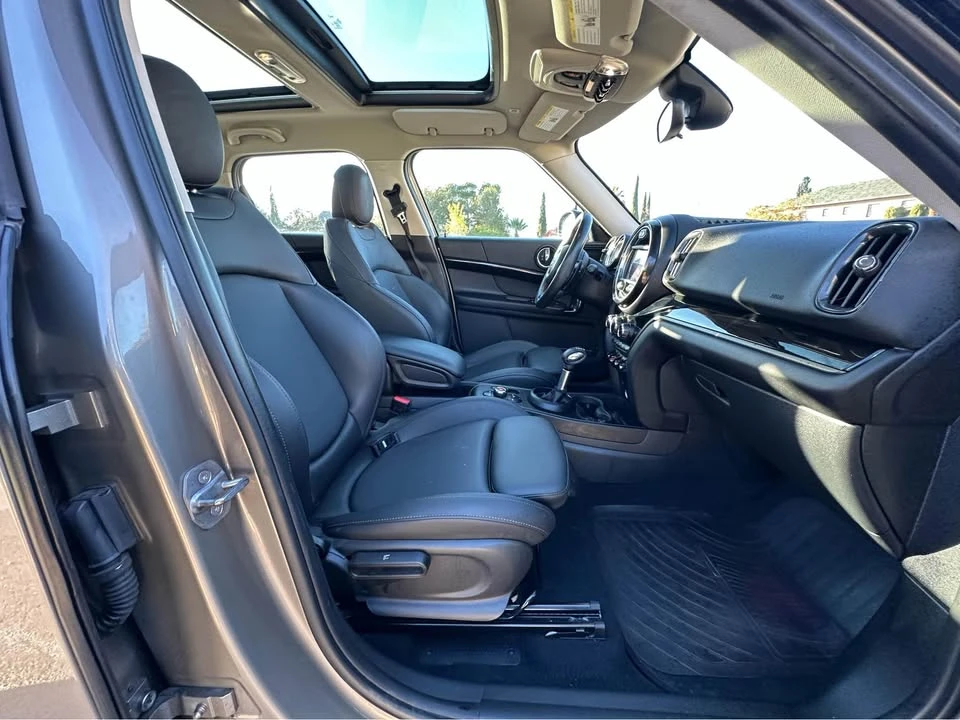 2019 Mini Mini Cooper S 3rd Gen - Image 6 of 10