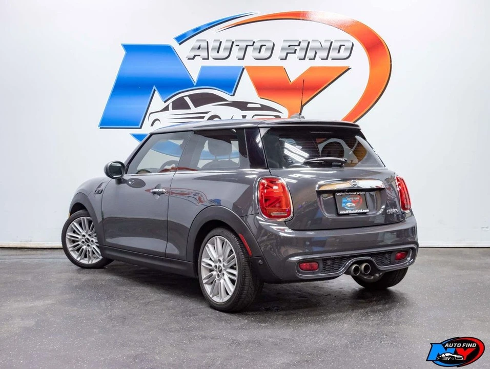 2019 Mini Mini Cooper S 3rd Gen - Image 3 of 21